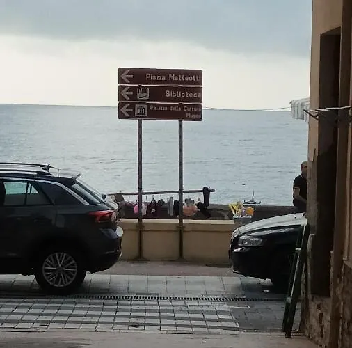 Perla De Mar A 20m Dalla * Letojanni